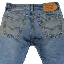 Vintage Levi’s • 32 mens / 30 wmns