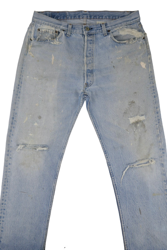 Vintage Levi’s • 34 mens / 32 wmns