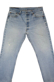 Vintage Levi’s • 32 mens / 30 wmns