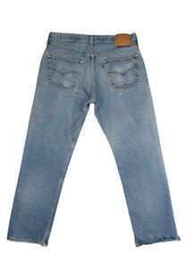 Vintage Levi’s • 32 mens / 30 wmns