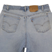 Vintage Levi’s Shorts • 36 mens / 34 wmns