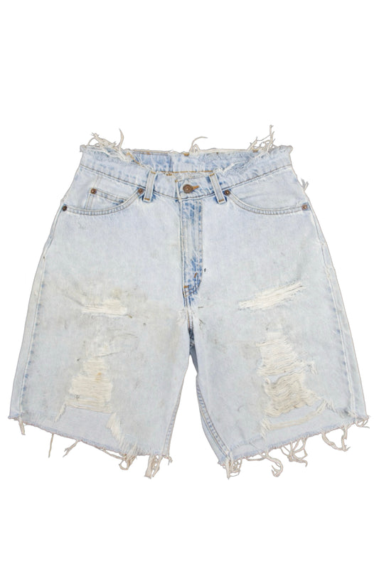 Vintage Levi’s Shorts • 29 mens / 27 wmns