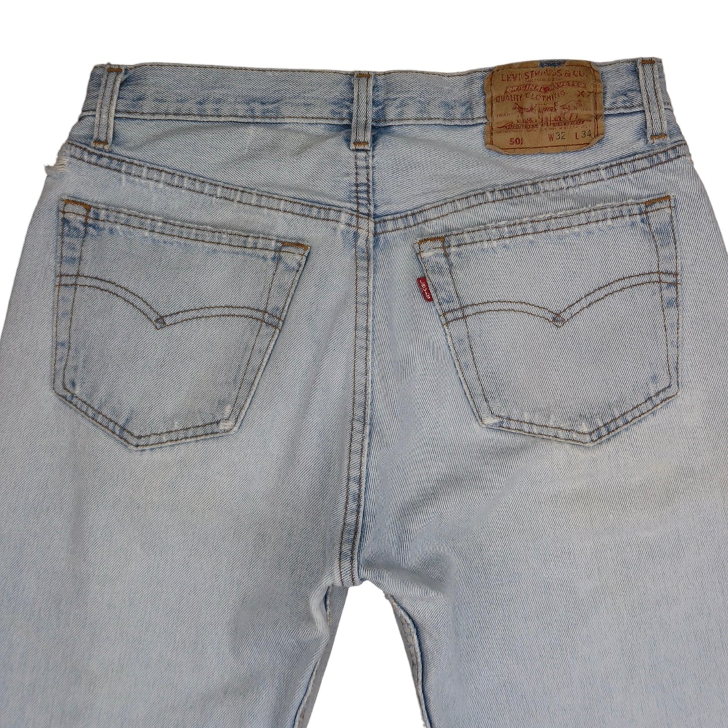 Vintage Levi’s • 30 mens / 28 wmns