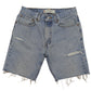 Vintage Levi’s Shorts • 29 mens / 27 wmns