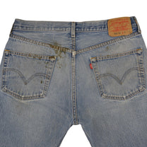 Vintage Levi’s Shorts • 36 mens / 34 wmns