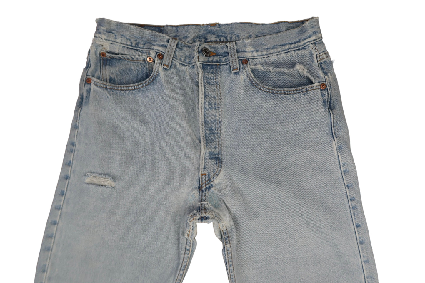 Vintage Levi’s • 31 mens / 29 wmns