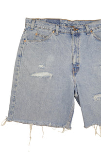 Vintage Levi’s Shorts • 36 mens / 34 wmns