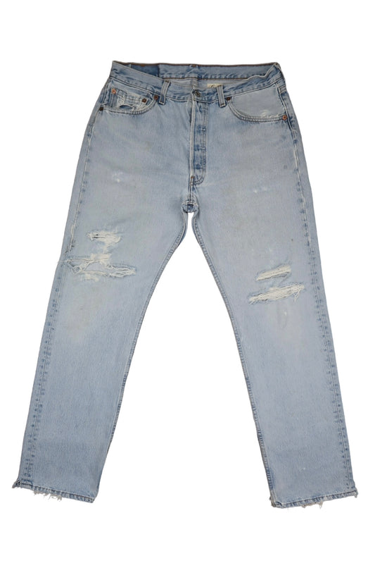 Vintage Levi’s • 31 mens / 29 wmns