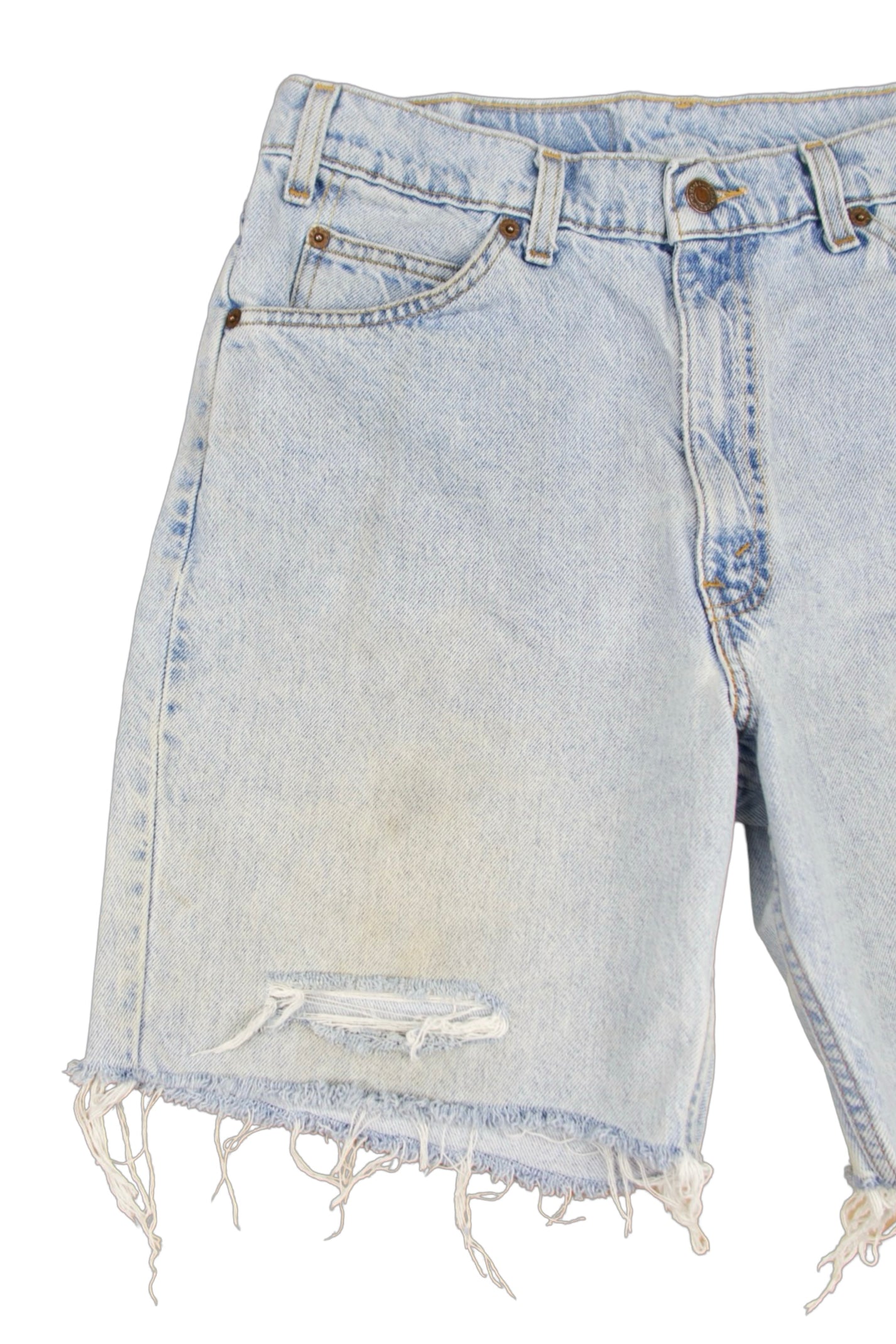 Vintage Levi’s Shorts • 33 mens / 31 wmns