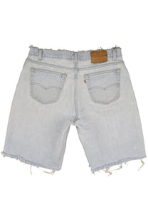 Vintage Levi’s Shorts • 36 mens / 34 wmns