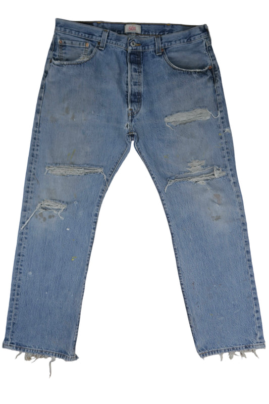 Vintage Levi’s • 36 mens / 34 wmns