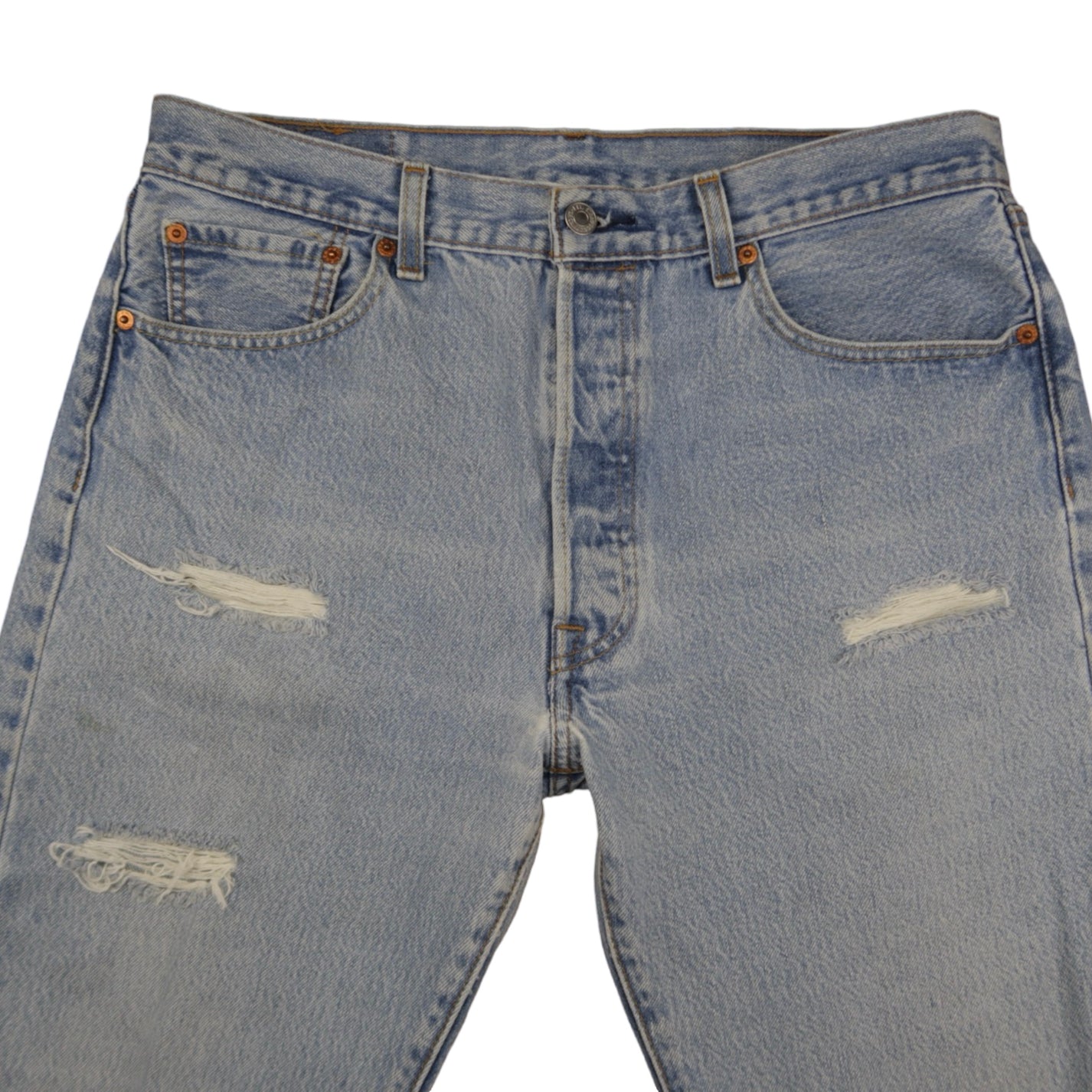 Vintage Levi’s Shorts • 33 mens / 31 wmns