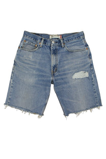 Vintage Levi’s Shorts • 31 mens / 29 wmns