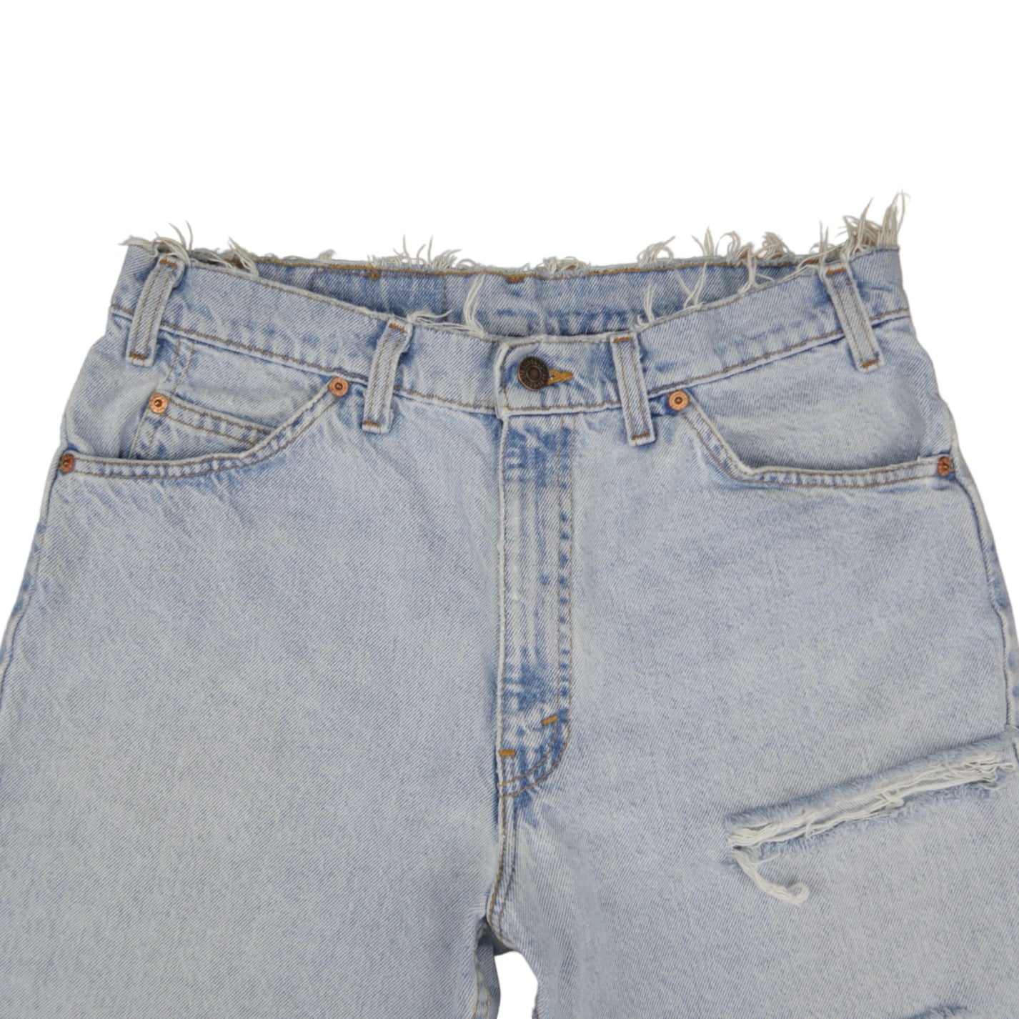 Vintage Levi’s Shorts • 32 mens / 30 wmns