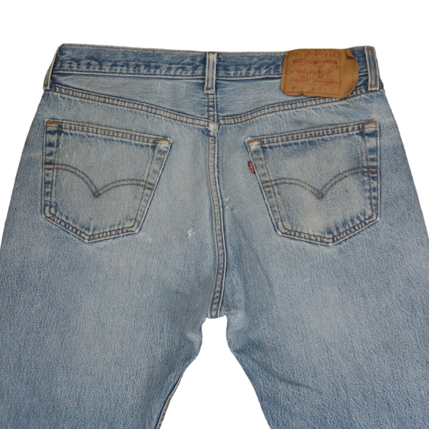 Vintage Levi’s • 33 mens / 31 wmns