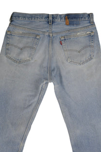 Vintage Levi’s • 32 mens / 30 wmns