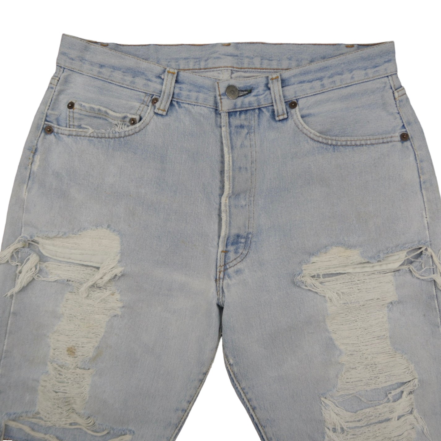 Vintage Levi’s Shorts• 30 mens / 28 wmns