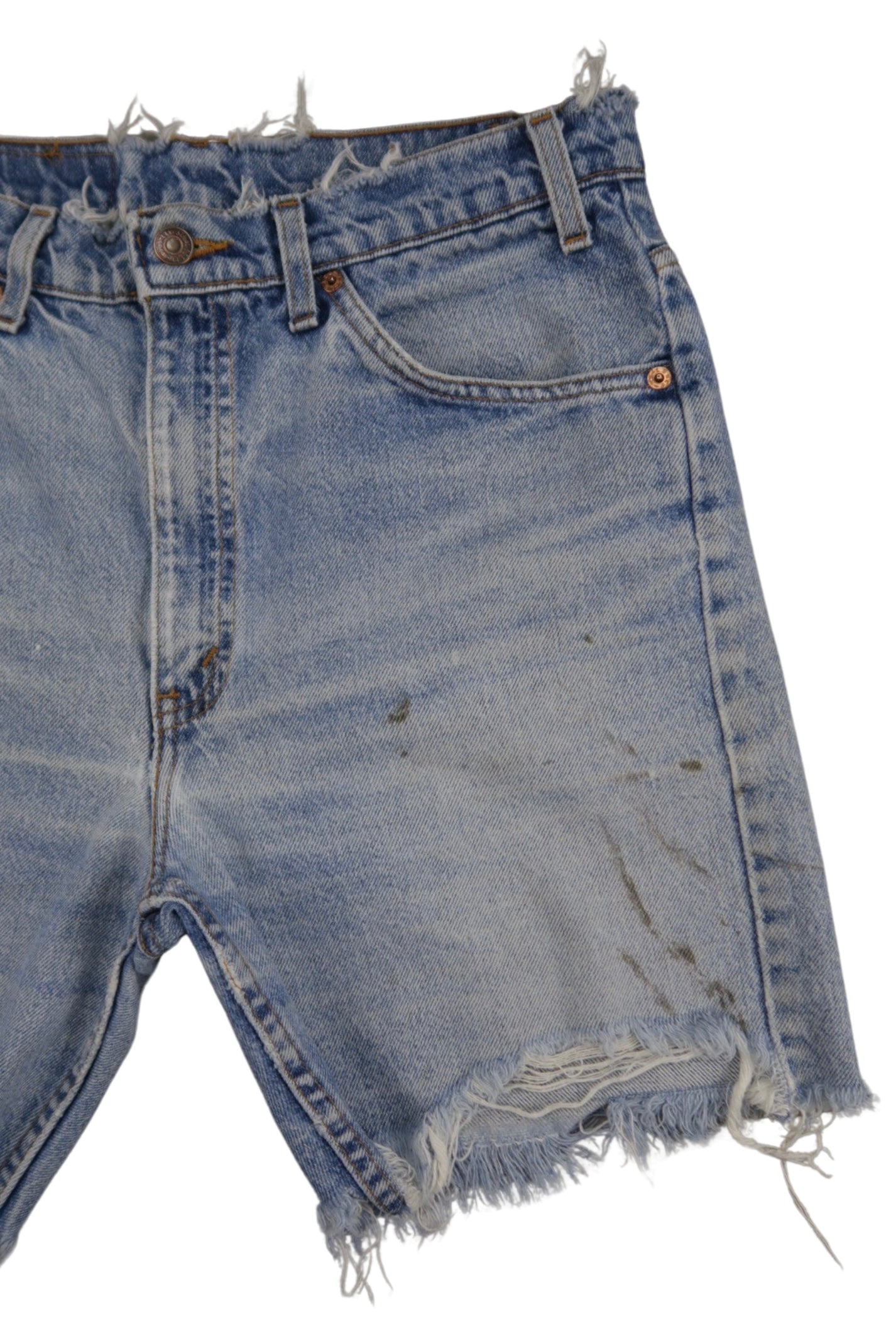 Vintage Levi’s Shorts • 30 wmns