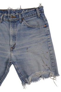 Vintage Levi’s Shorts • 30 wmns