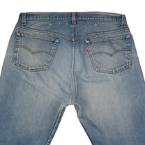 Vintage Levi’s • 36 mens / 34 wmns