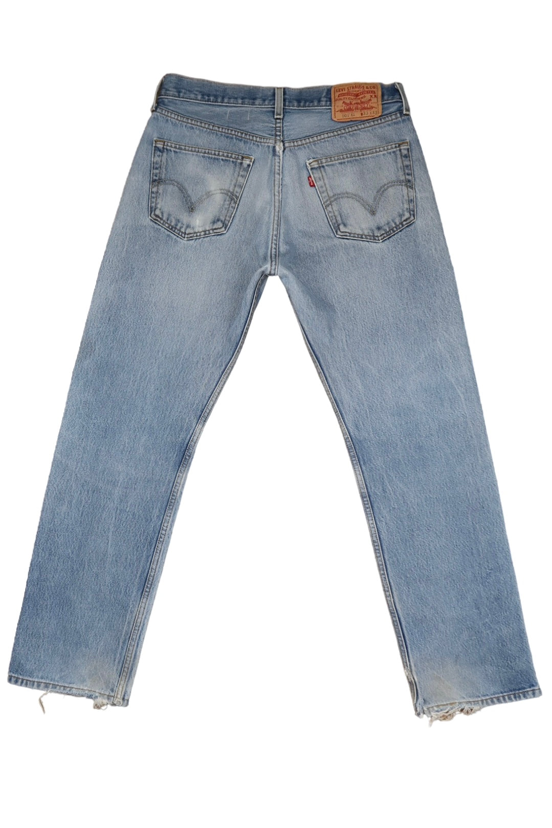 Vintage Levi’s • 31 mens / 29 wmns