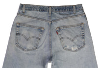 Vintage Levi’s • 31 mens / 29 wmns