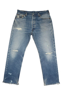 Vintage Levi’s • 34 mens / 32 wmns