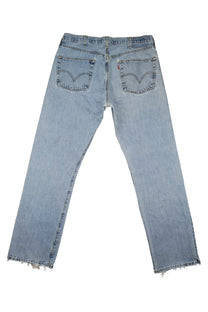 Vintage Levi’s • 36 mens / 34 wmns