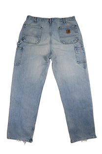 Vintage Carhartt Jeans • 38 mens / 36 wmns