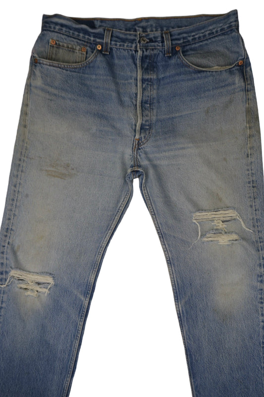 Vintage Levi’s • 36 mens / 34 wmns