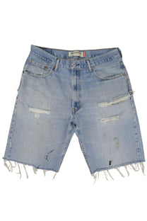 Vintage Levi’s Shorts • 33 mens / 31 wmns