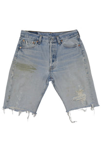 Vintage Levi’s Shorts • 28 wmns