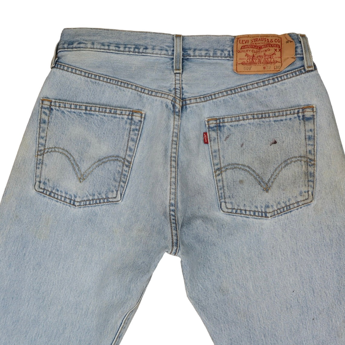 Vintage Levi’s • 30 mens / 28 wmns