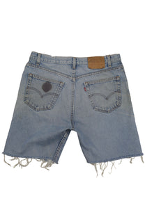 Vintage Levi’s Shorts • 36 mens / 34 wmns