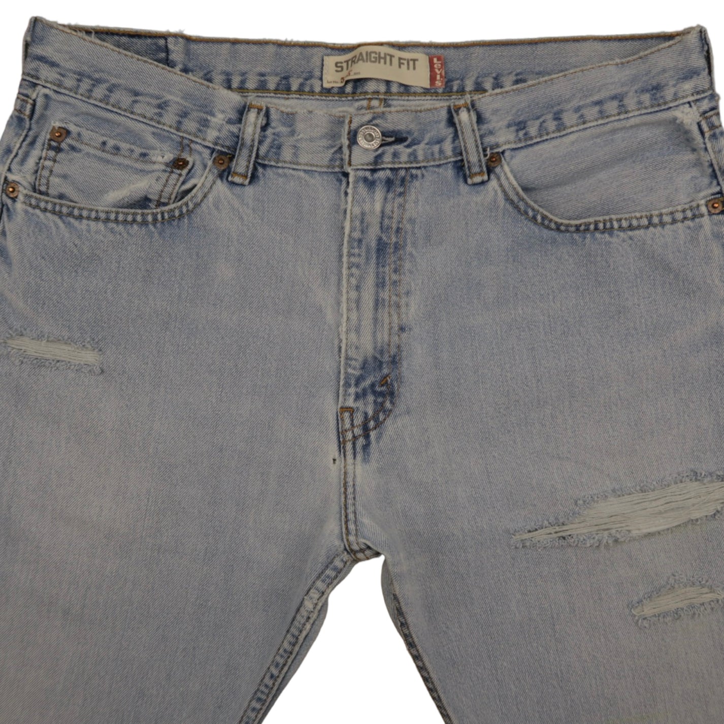 Vintage Levi’s Shorts • 36 mens / 34 wmns