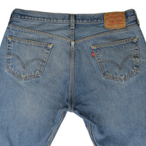 Vintage Levi’s • 36 mens / 34 wmns