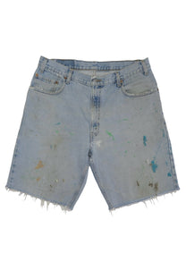 Vintage Levi’s Shorts • 36 mens / 34 wmns
