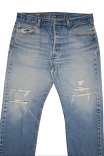 Vintage Levi’s • 36 mens / 34 wmns