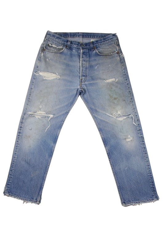 Vintage Levi’s • 33 mens / 31 wmns