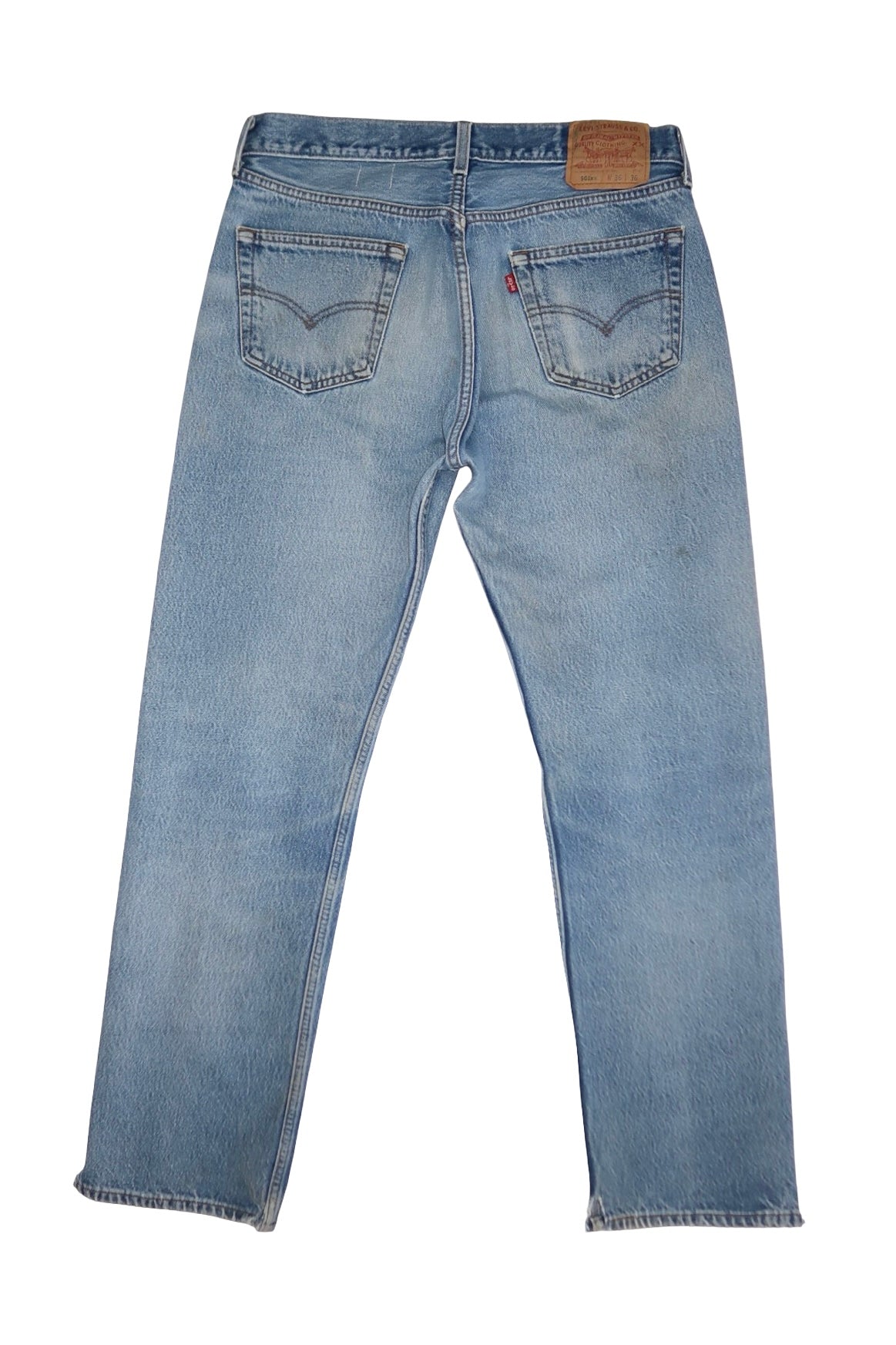 Vintage Levi’s • 33 mens / 31 wmns