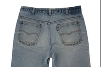 Vintage Levi’s • 36 mens / 34 wmns