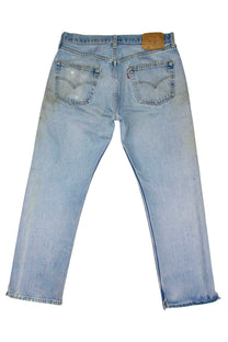 Vintage Levi’s • 32 mens / 30 mens
