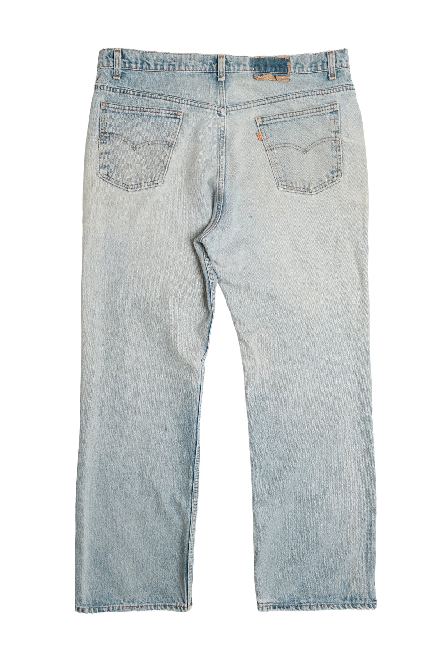 Vintage Levi’s • 38 mens / 36 wmns