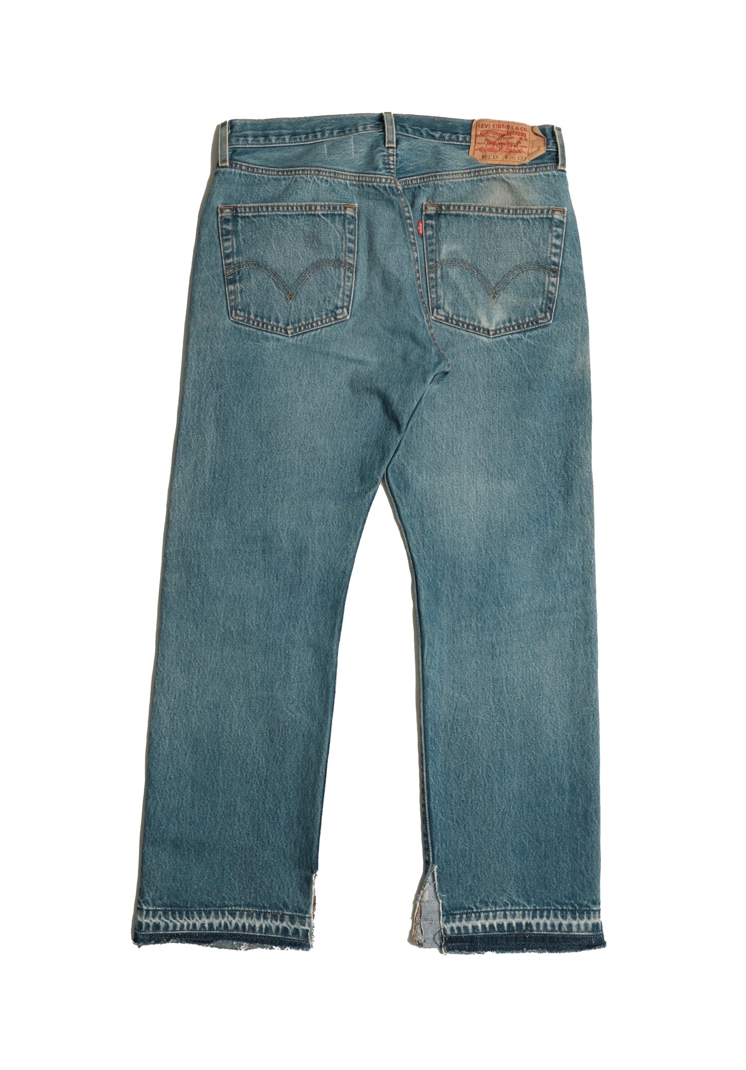 Vintage Levi’s • 34 mens / 32 wmns
