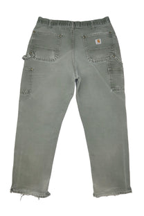 Vintage Carhartt Jeans • 34 mens / 32 wmns