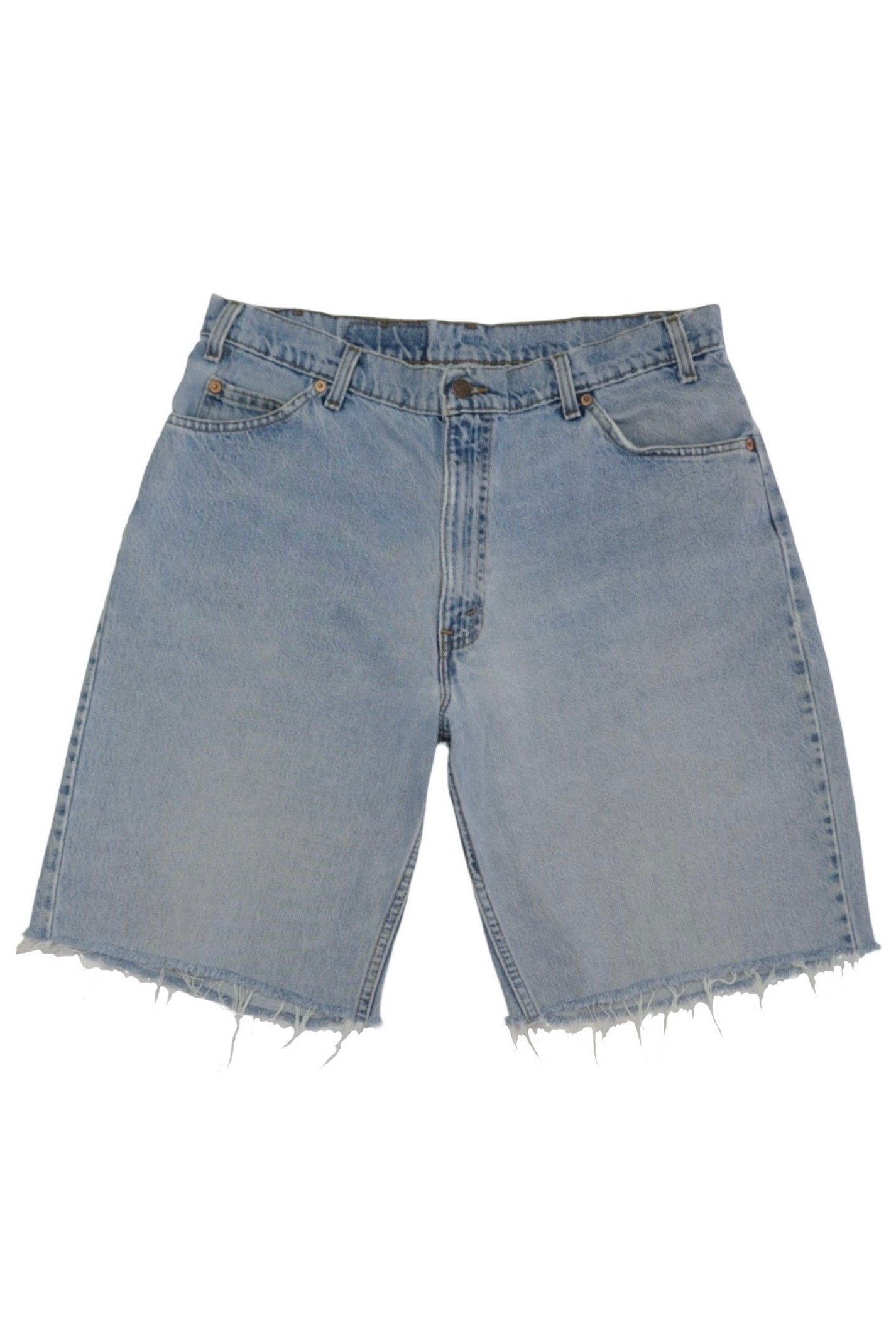 Vintage Levi’s Shorts • 34 mens / 32 wmns