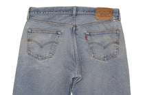 Vintage Levi’s • 36 mens / 34 wmns