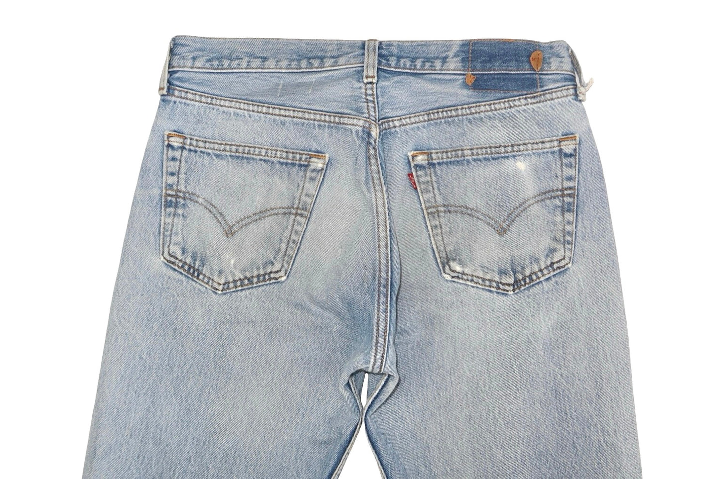 Vintage Levi’s • 32 mens / 30 wmns