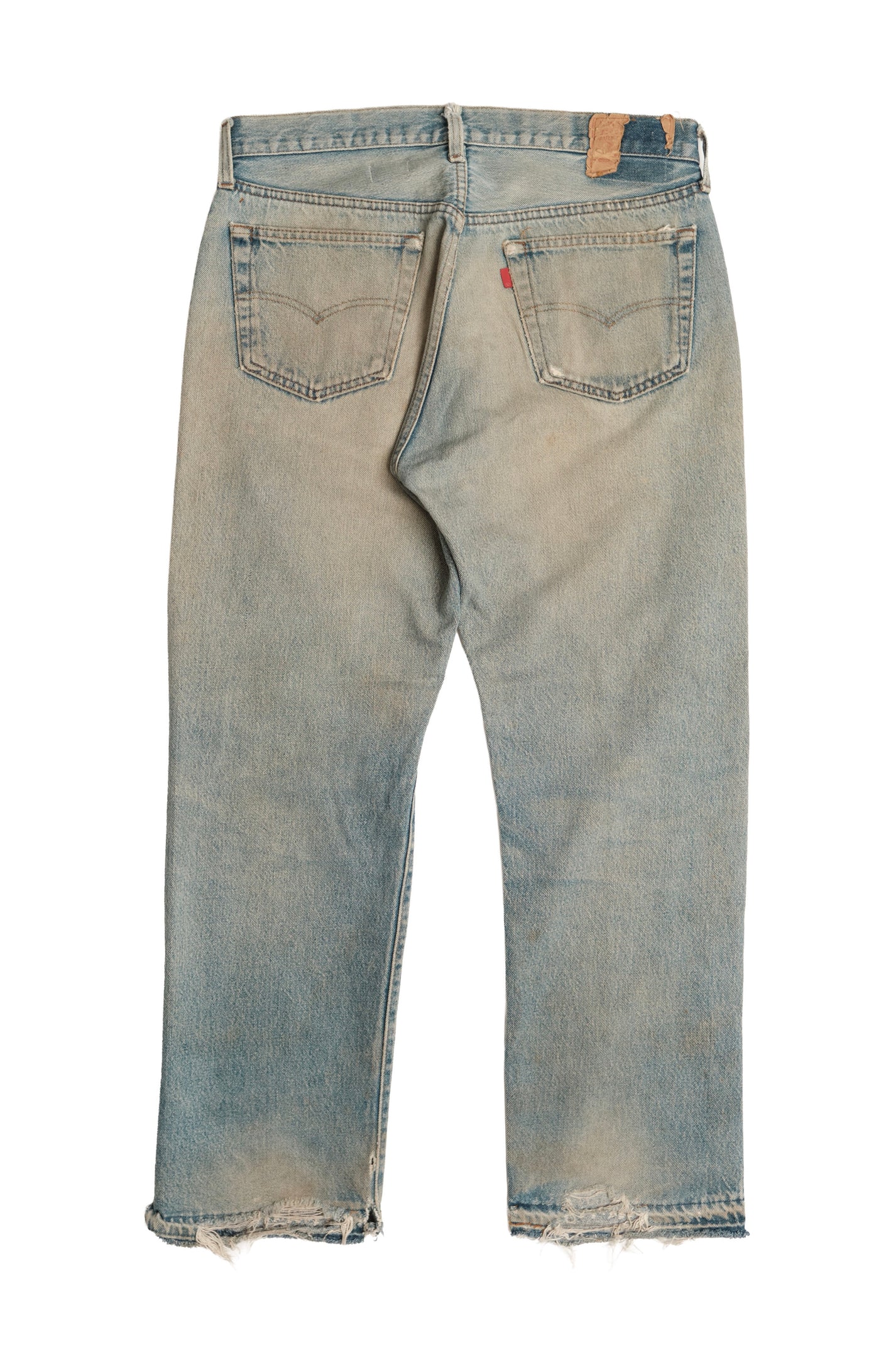 Vintage Levi’s • 32 mens / 30 wmns