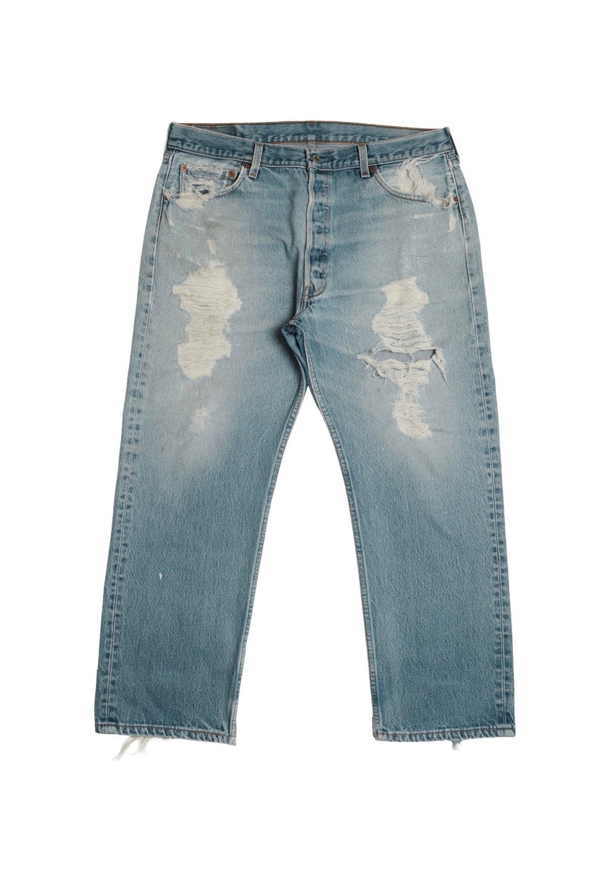 Vintage Levi’s • 34 mens / 32 wmns
